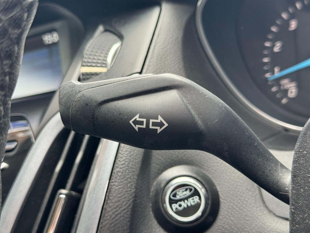 Used Ford Focus 2012 for sale - 76664648: Photo 31