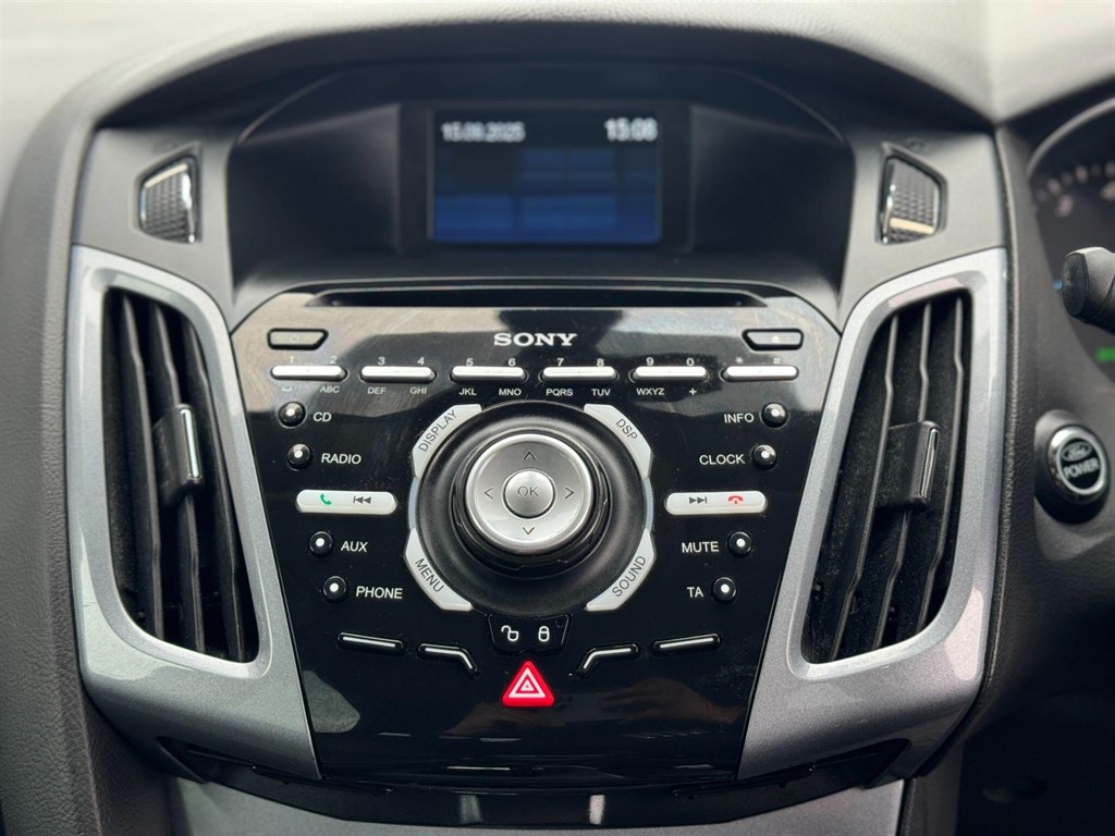 Used Ford Focus 2012 for sale - 76664648: Photo 35