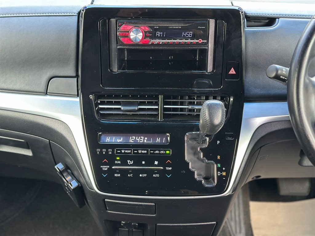 Vehicle 27