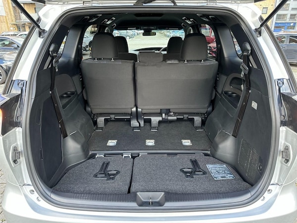 Used Toyota Estima 2017 for sale - 75571323: Photo 51