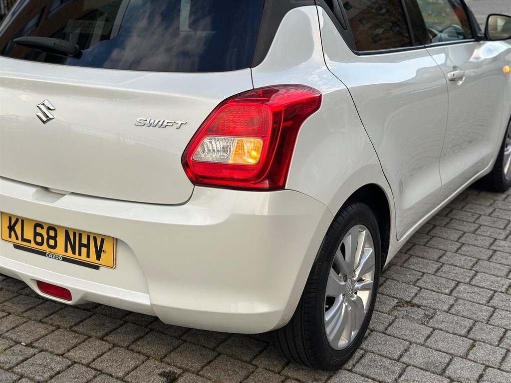 Used Suzuki Swift 2019 for sale - 76404947: Photo 15