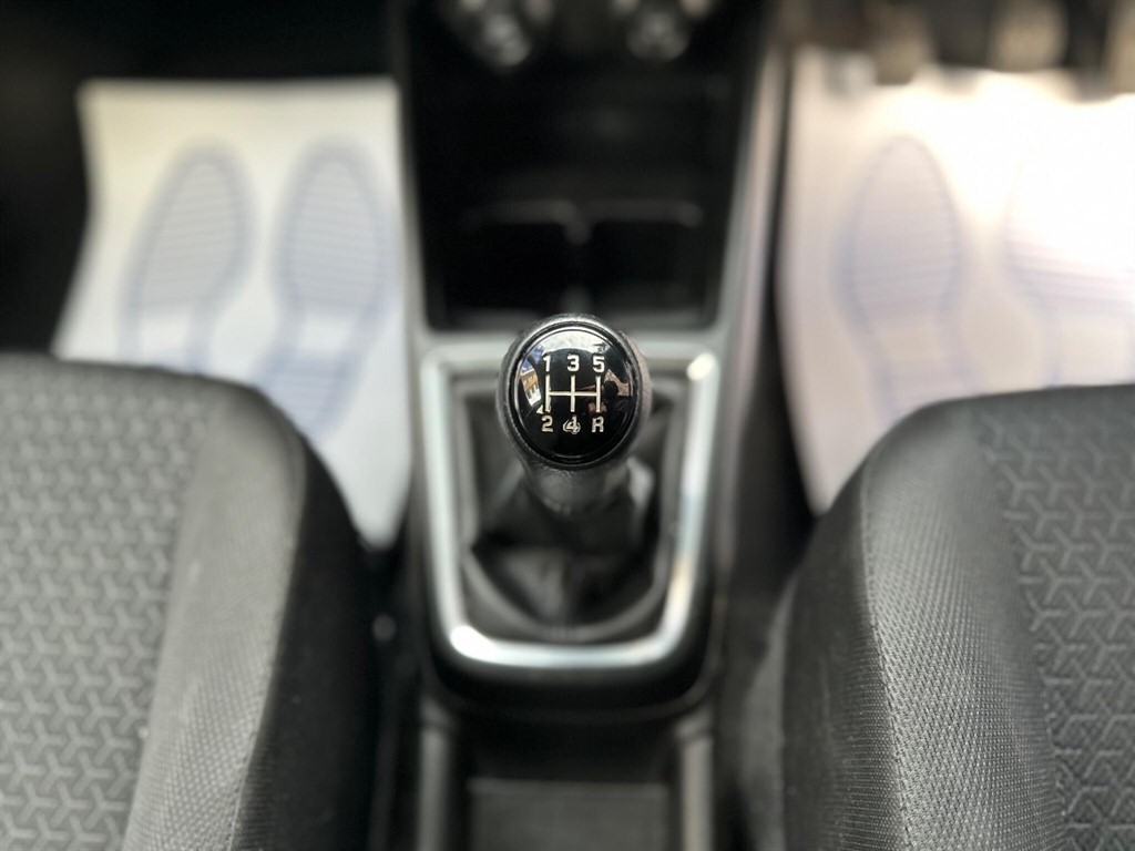 Used Suzuki Swift 2019 for sale - 76404947: Photo 25