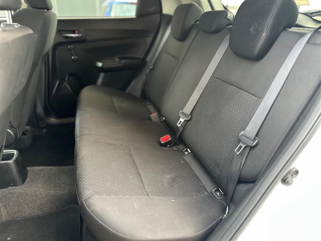 Used Suzuki Swift 2019 for sale - 76404947: Photo 33