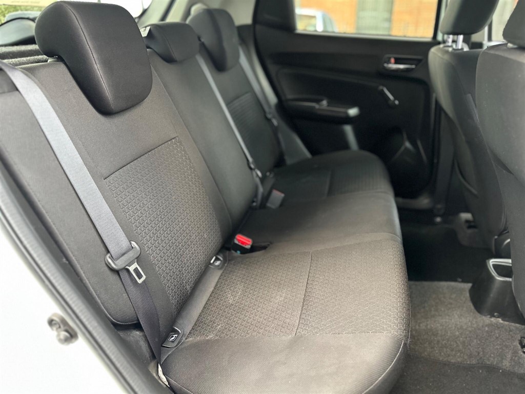 Used Suzuki Swift 2019 for sale - 76404947: Photo 39