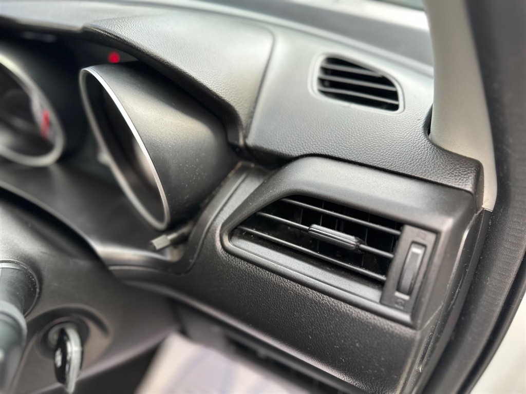 Used Suzuki Swift 2019 for sale - 76404947: Photo 42