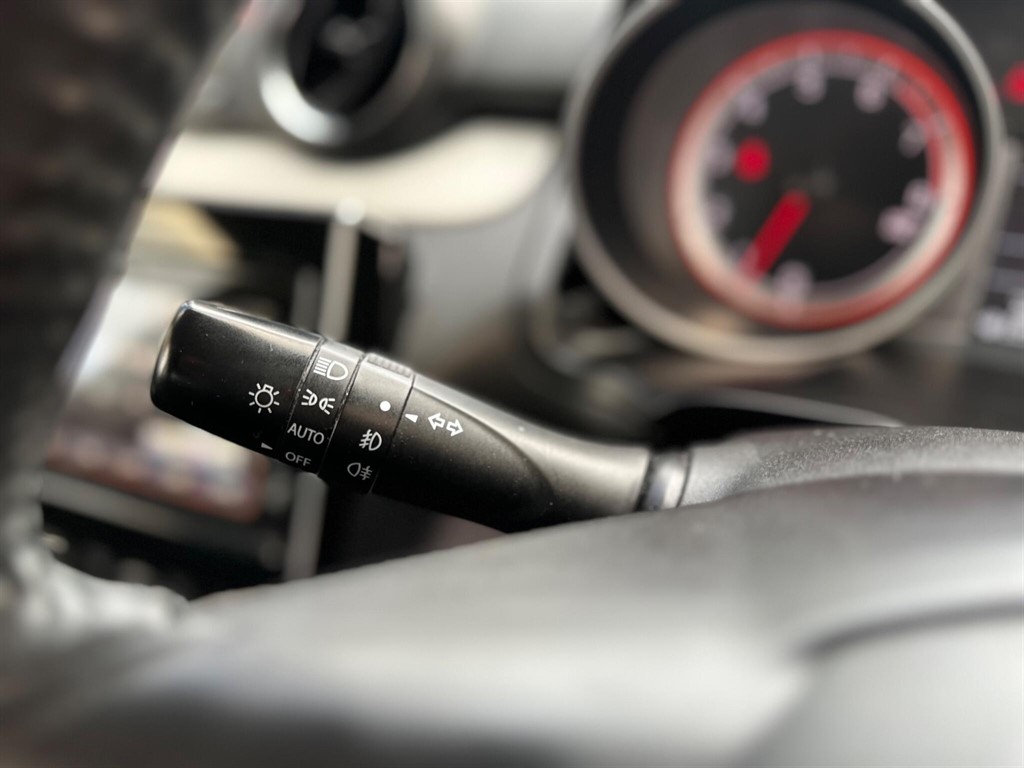 Used Suzuki Swift 2019 for sale - 76404947: Photo 43