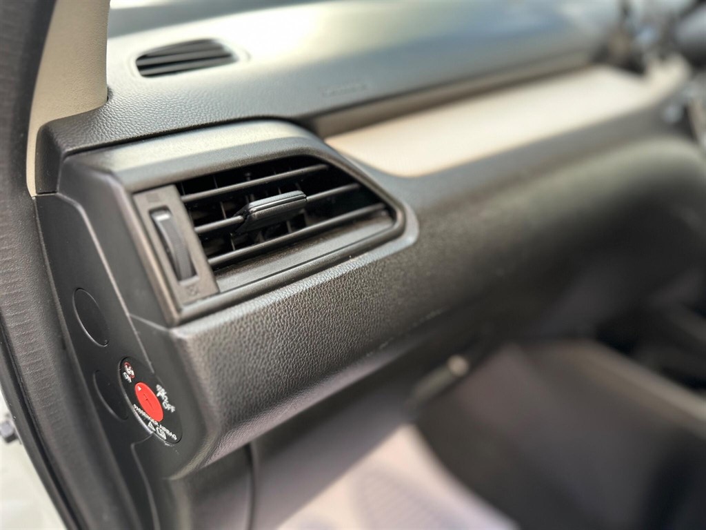 Used Suzuki Swift 2019 for sale - 76404947: Photo 47