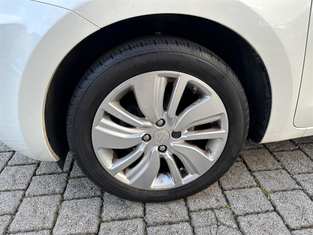 Used Suzuki Swift 2019 for sale - 76404947: Photo 53