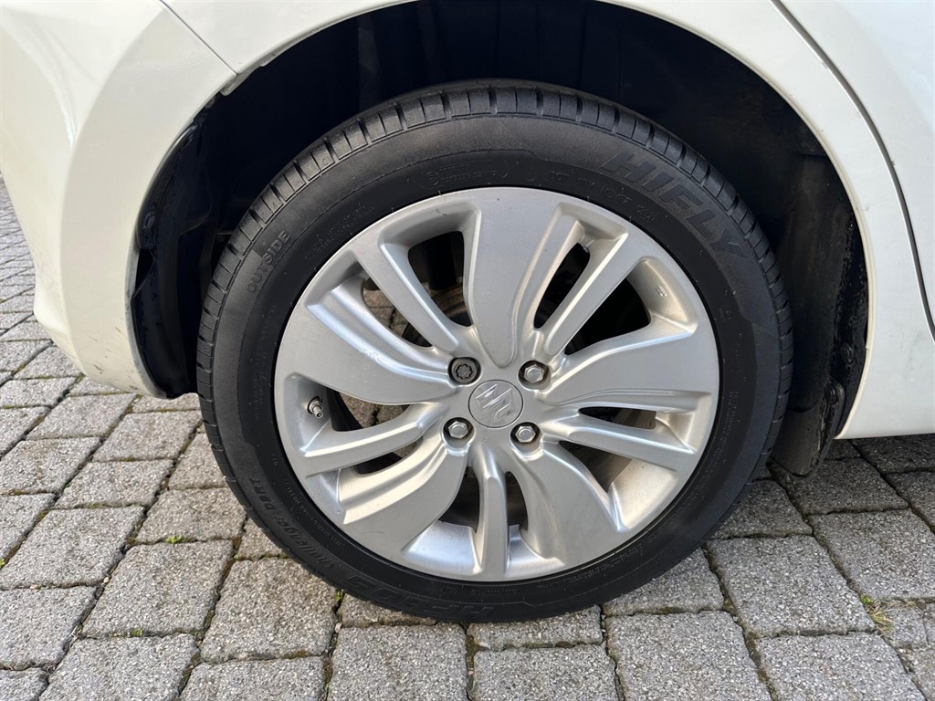 Used Suzuki Swift 2019 for sale - 76404947: Photo 55