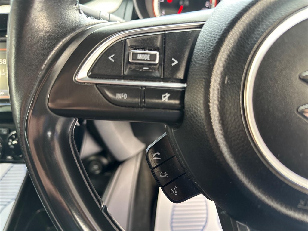 Used Suzuki Swift 2019 for sale - 76404947: Photo 87