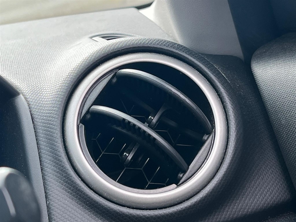 Used Mazda Mazda3 2008 for sale - 78118104: Photo 37