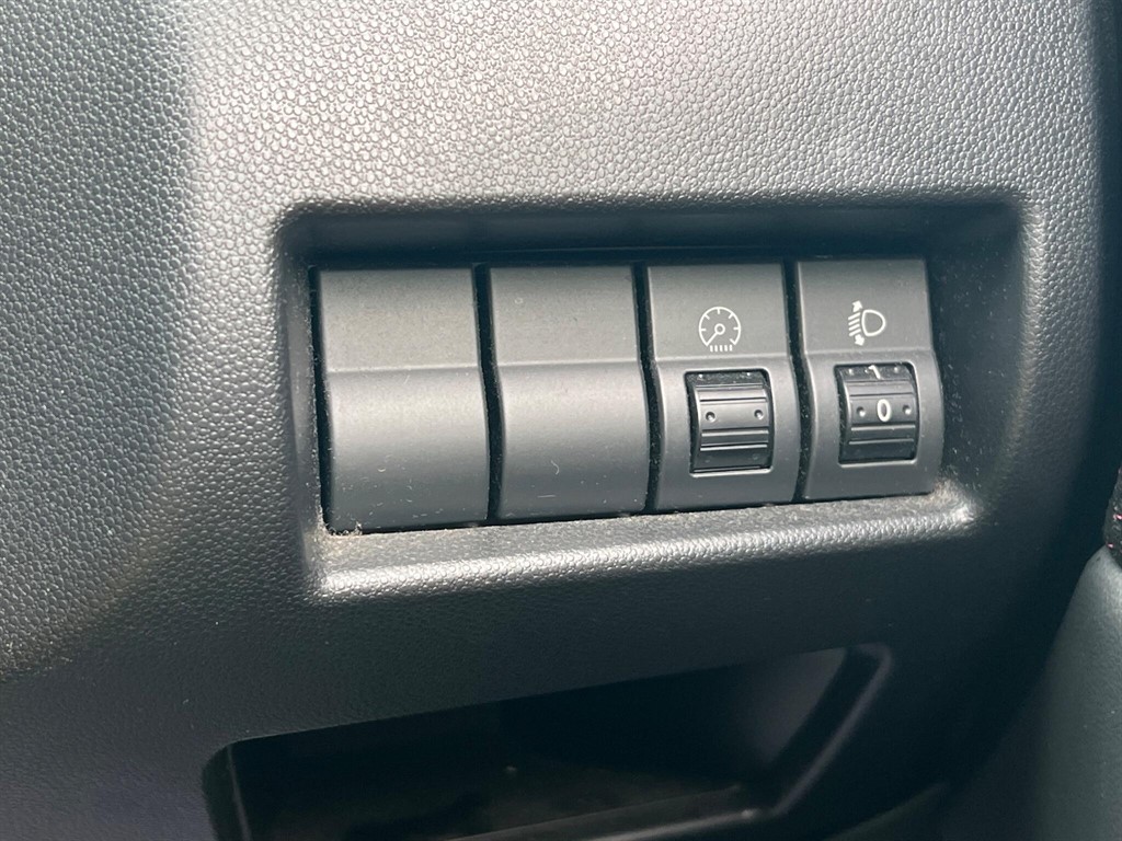 Used Mazda Mazda3 2008 for sale - 78118104: Photo 38