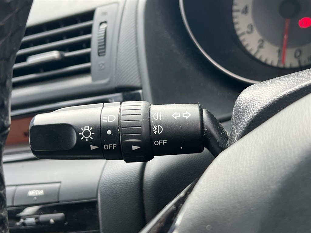 Used Mazda Mazda3 2008 for sale - 78118104: Photo 40