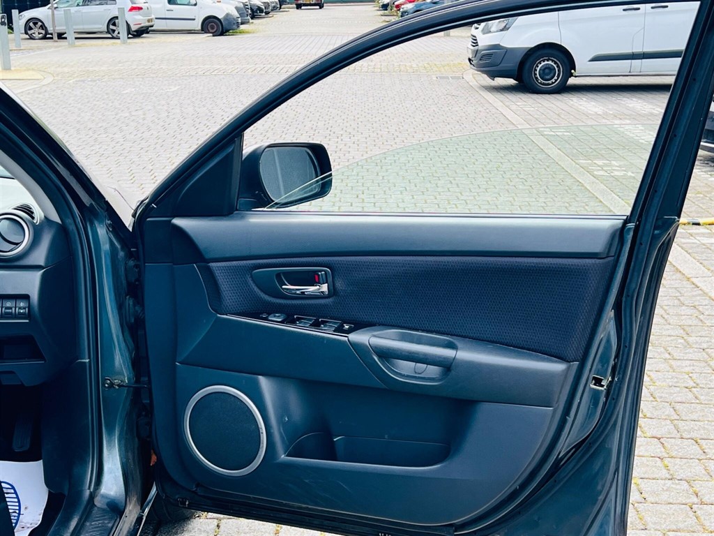 Used Mazda Mazda3 2008 for sale - 78118104: Photo 47