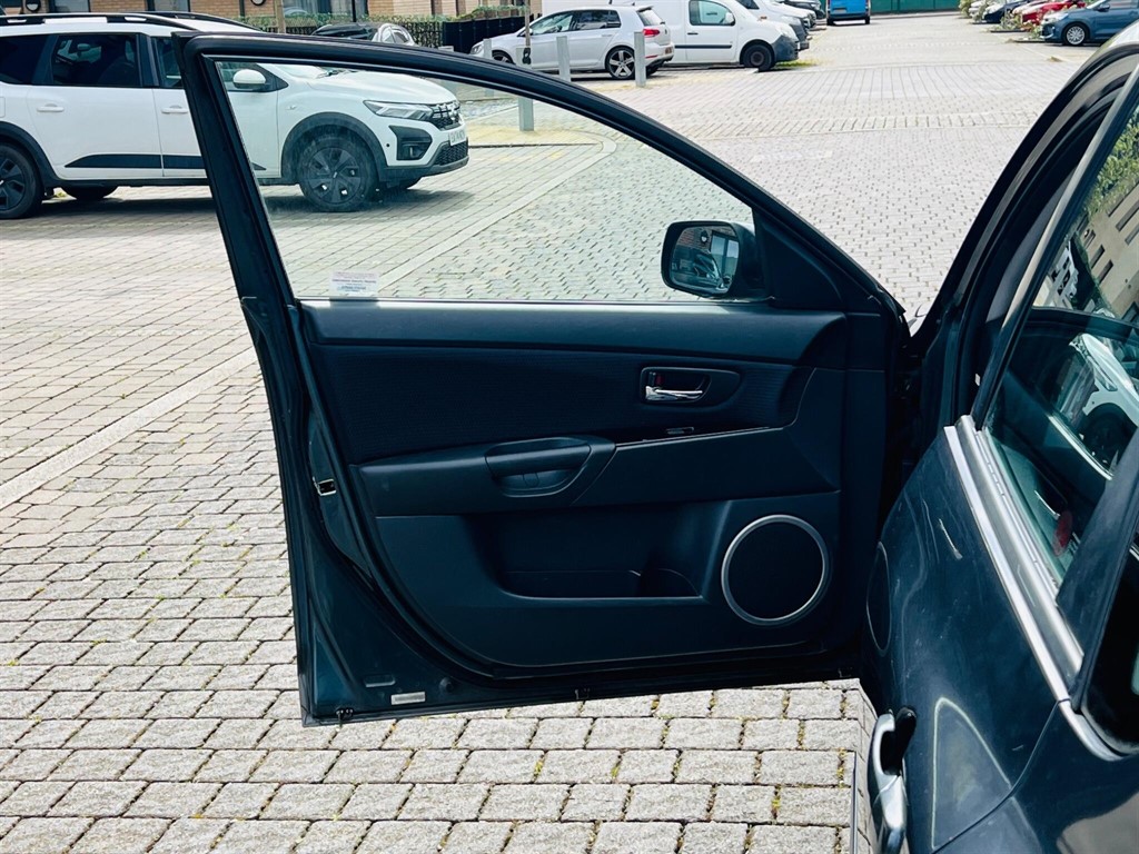 Used Mazda Mazda3 2008 for sale - 78118104: Photo 61