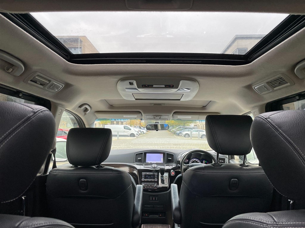 Used Nissan Elgrand 2013 for sale - 76311433: Photo 16