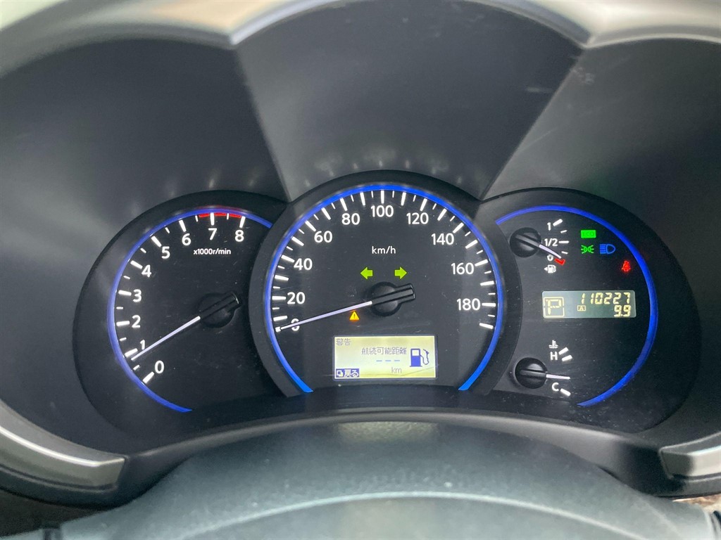 Used Nissan Elgrand 2013 for sale - 76311433: Photo 17