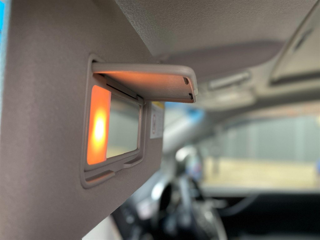 Used Nissan Elgrand 2013 for sale - 76311433: Photo 29