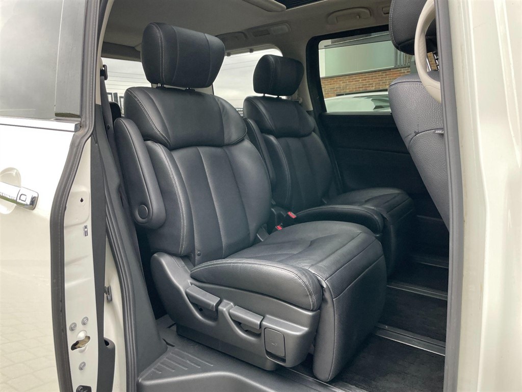 Used Nissan Elgrand 2013 for sale - 76311433: Photo 31