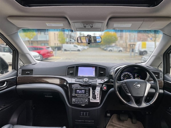 Used Nissan Elgrand 2013 for sale - 76311433: Photo 45