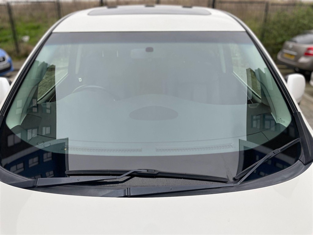 Used Nissan Elgrand 2013 for sale - 76311433: Photo 54