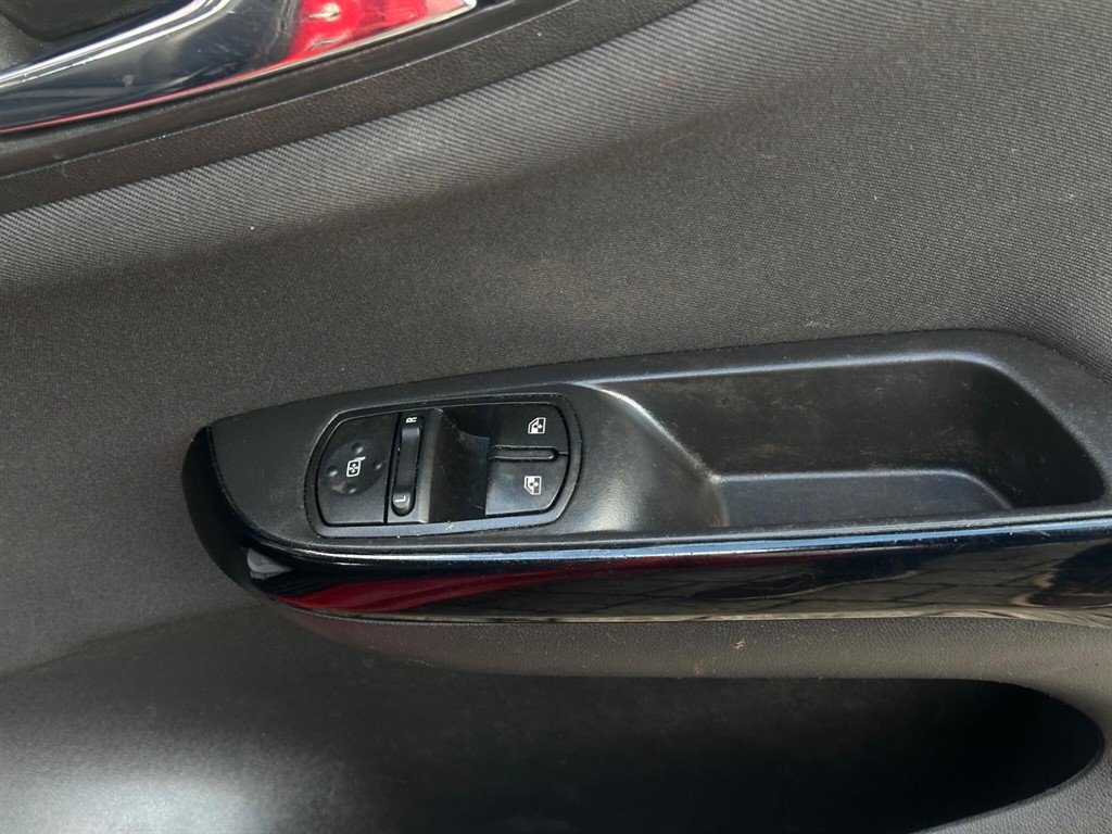 Used Vauxhall Corsa 2018 for sale - 77058034: Photo 28