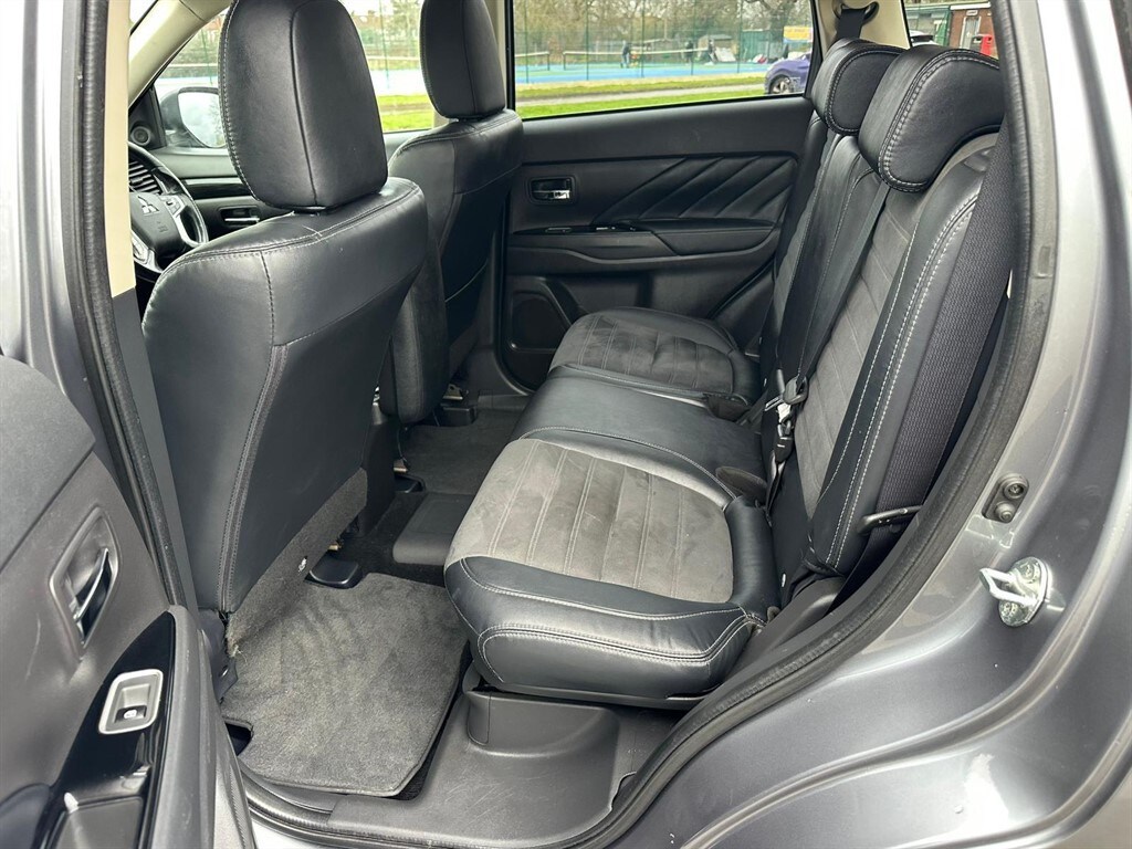 Used Mitsubishi Outlander 2016 for sale - 77706491: Photo 16