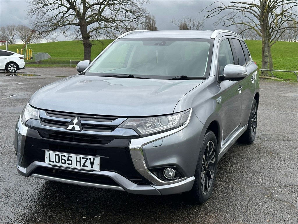 Used Mitsubishi Outlander 2016 for sale - 77706491: Photo 2