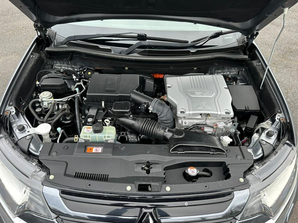 Used Mitsubishi Outlander 2016 for sale - 77706491: Photo 27