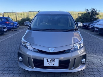 Used Toyota Estima 2015 for sale - 79095171: Photo