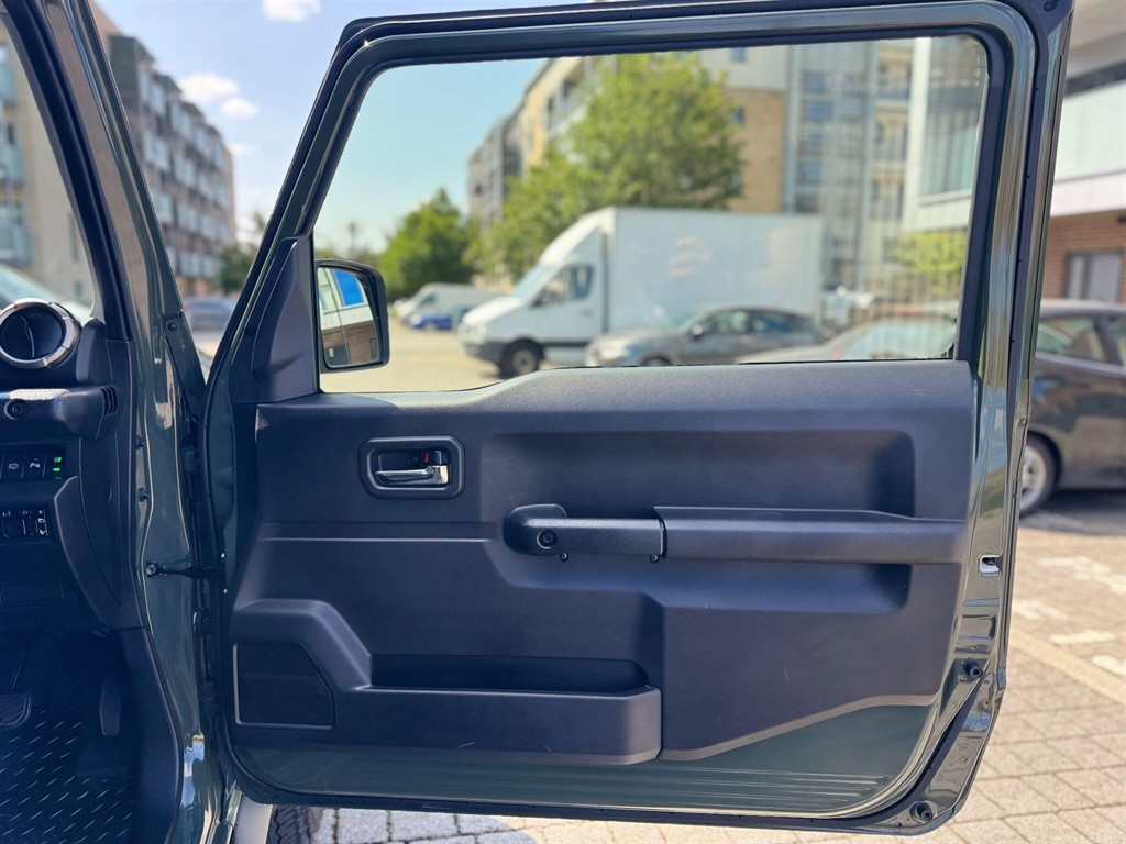 Used Suzuki Jimny 2024 for sale - 76079519: Photo 34