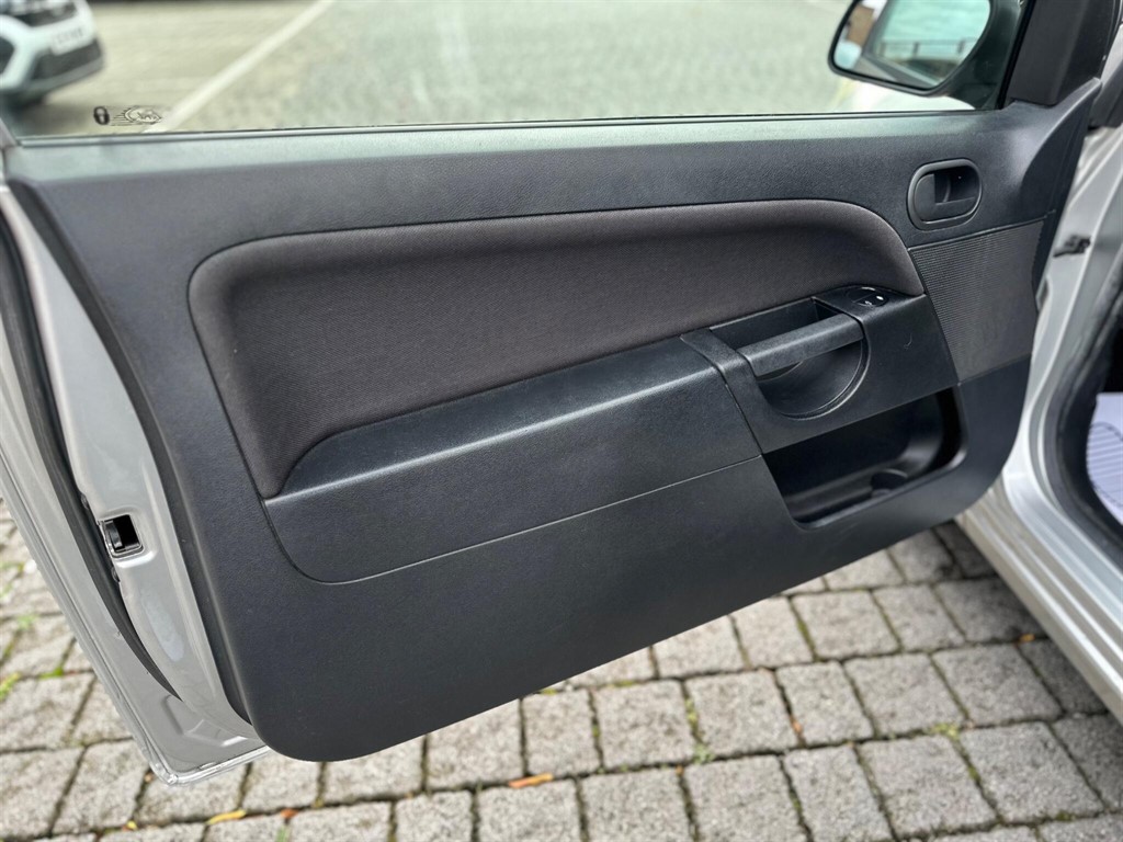 Used Ford Fiesta 2007 for sale - 76540191: Photo 37