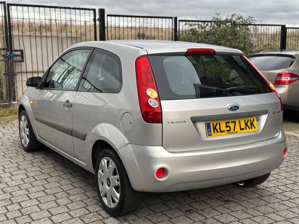 Used Ford Fiesta 2007 for sale - 76540191: Photo 4