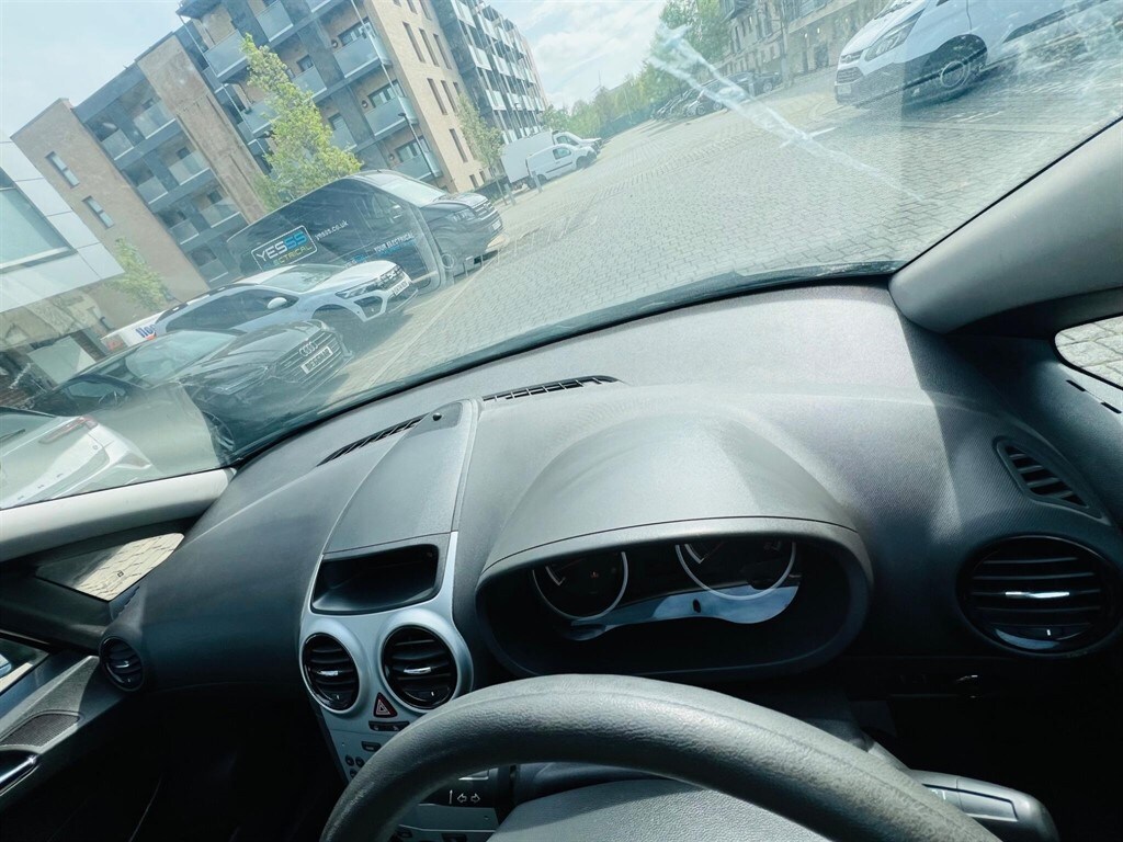 Used Vauxhall Corsa 2010 for sale - 78148884: Photo 13