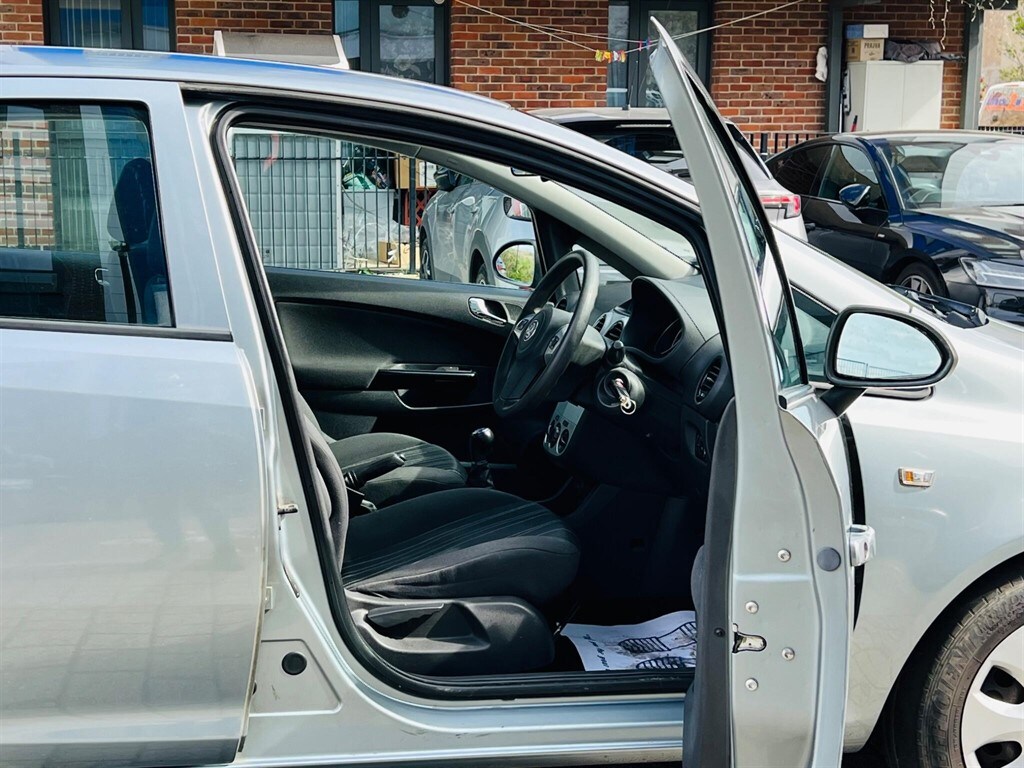 Used Vauxhall Corsa 2010 for sale - 78148884: Photo 16