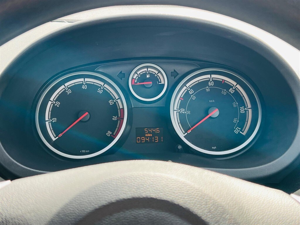 Used Vauxhall Corsa 2010 for sale - 78148884: Photo 36