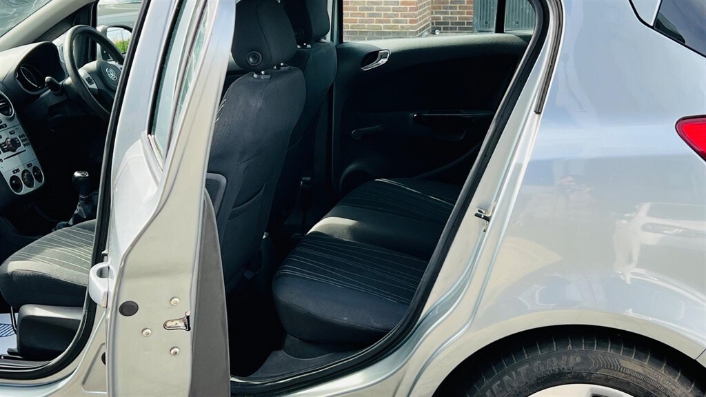 Used Vauxhall Corsa 2010 for sale - 78148884: Photo 44