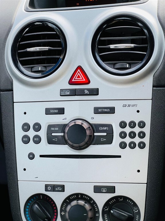 Used Vauxhall Corsa 2010 for sale - 78148884: Photo 62