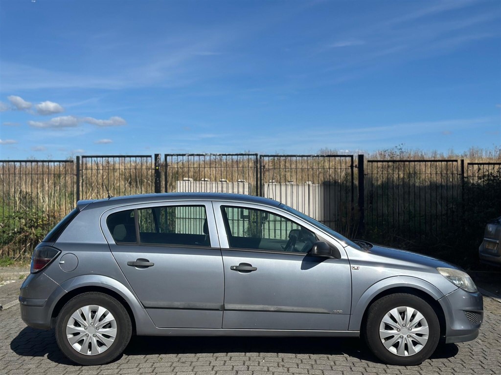 Used Vauxhall Astra 2008 for sale - 76092196: Photo 13
