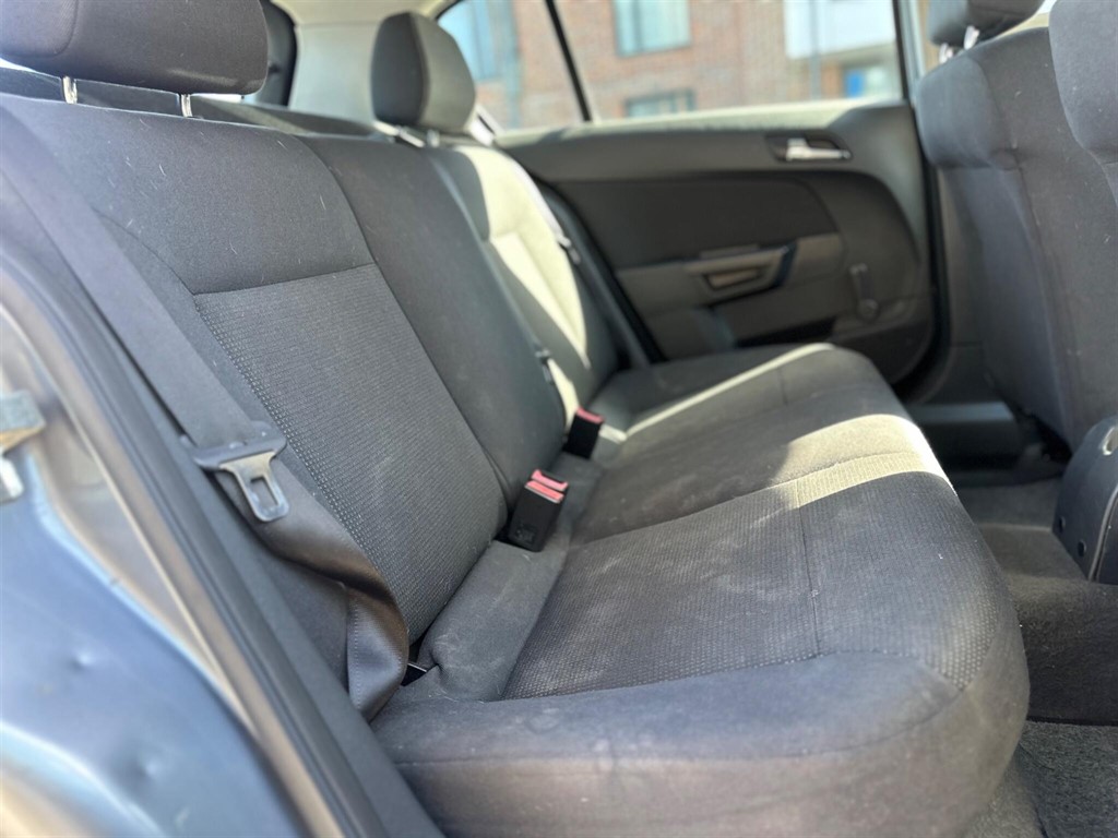 Used Vauxhall Astra 2008 for sale - 76092196: Photo 26