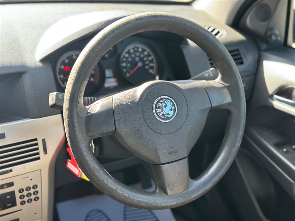 Used Vauxhall Astra 2008 for sale - 76092196: Photo 32