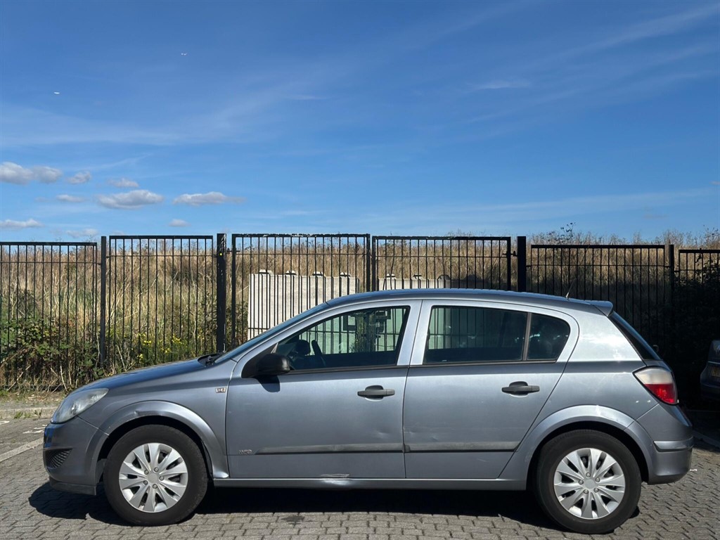 Used Vauxhall Astra 2008 for sale - 76092196: Photo 7
