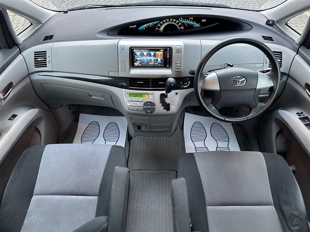 Used Toyota Estima 2023 for sale - 76442161: Photo 24