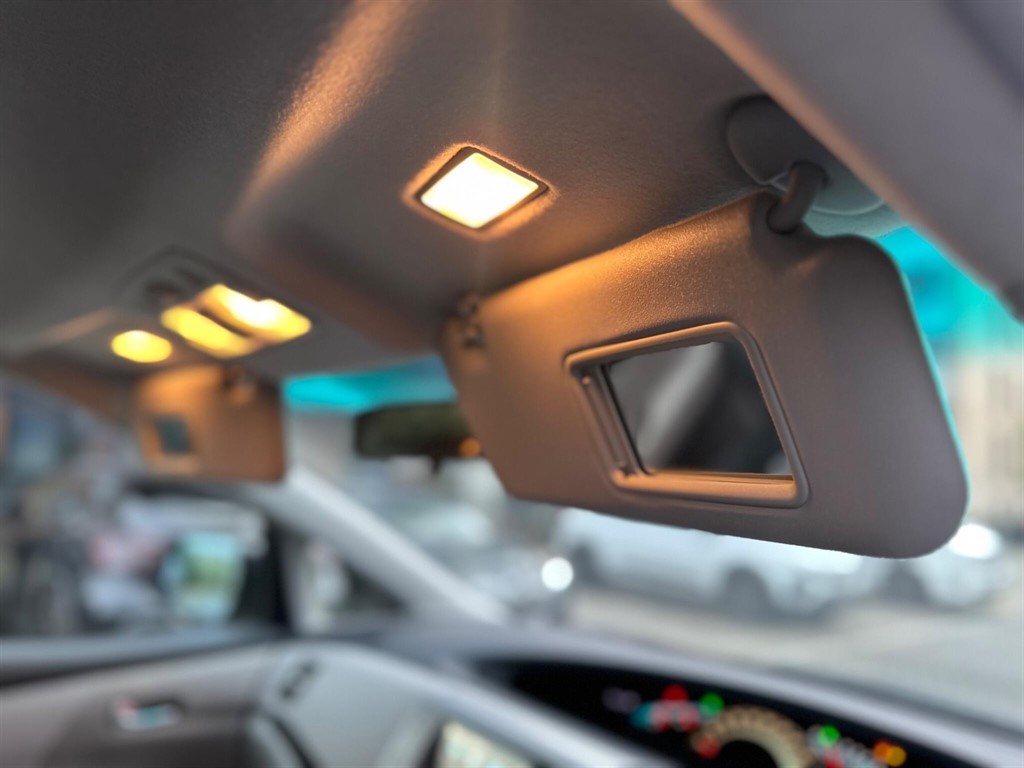 Used Toyota Estima 2023 for sale - 76442161: Photo 72