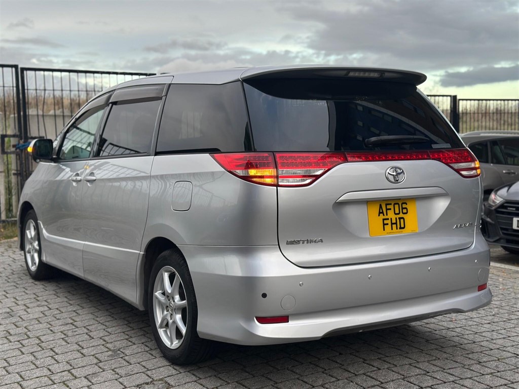 Used Toyota Estima 2023 for sale - 76442161: Photo 8