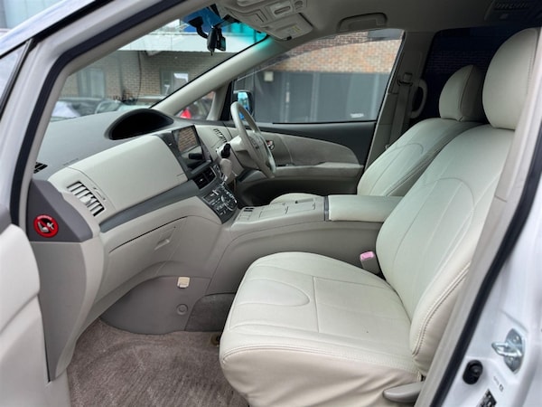 Used Toyota Estima 2010 for sale - 75570181: Photo 14
