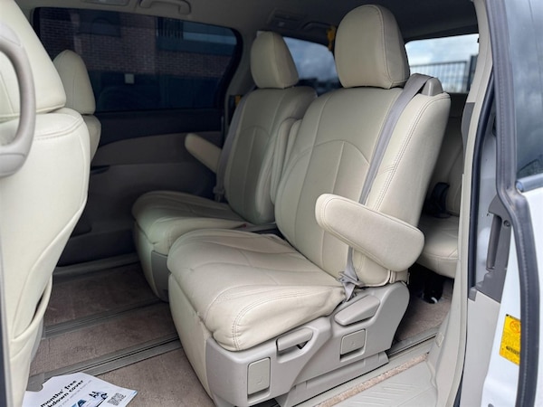 Used Toyota Estima 2010 for sale - 75570181: Photo 22