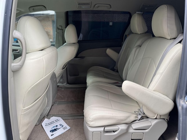 Used Toyota Estima 2010 for sale - 75570181: Photo 23