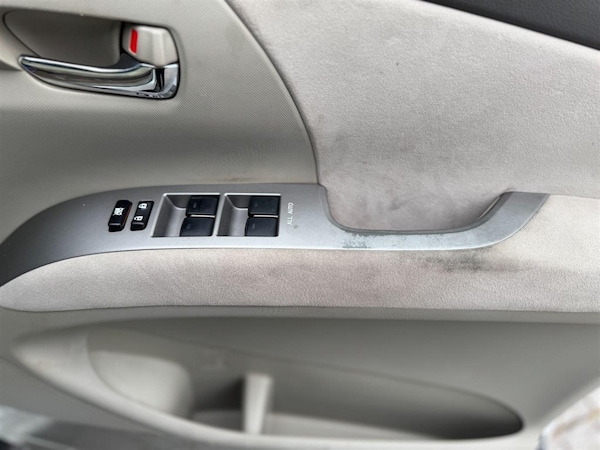 Used Toyota Estima 2010 for sale - 75570181: Photo 26