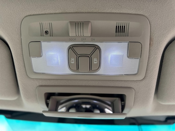 Used Toyota Estima 2010 for sale - 75570181: Photo 52